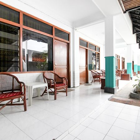 Reddoorz Plus Near Alun Alun Selatan Yogyakarta Exteriör bild